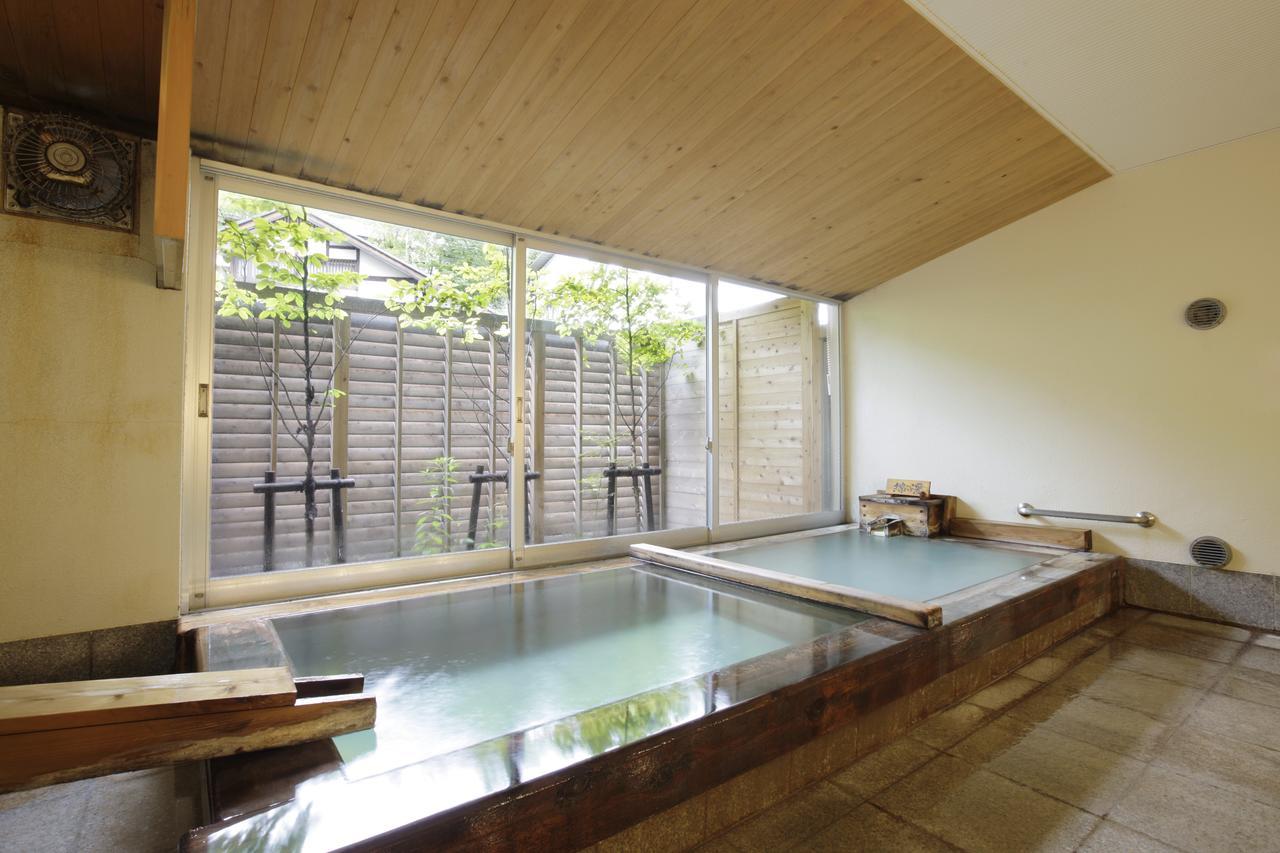 Kusatsu Hotel Bekkan Wata No Yu (Adults Only) Exterior photo